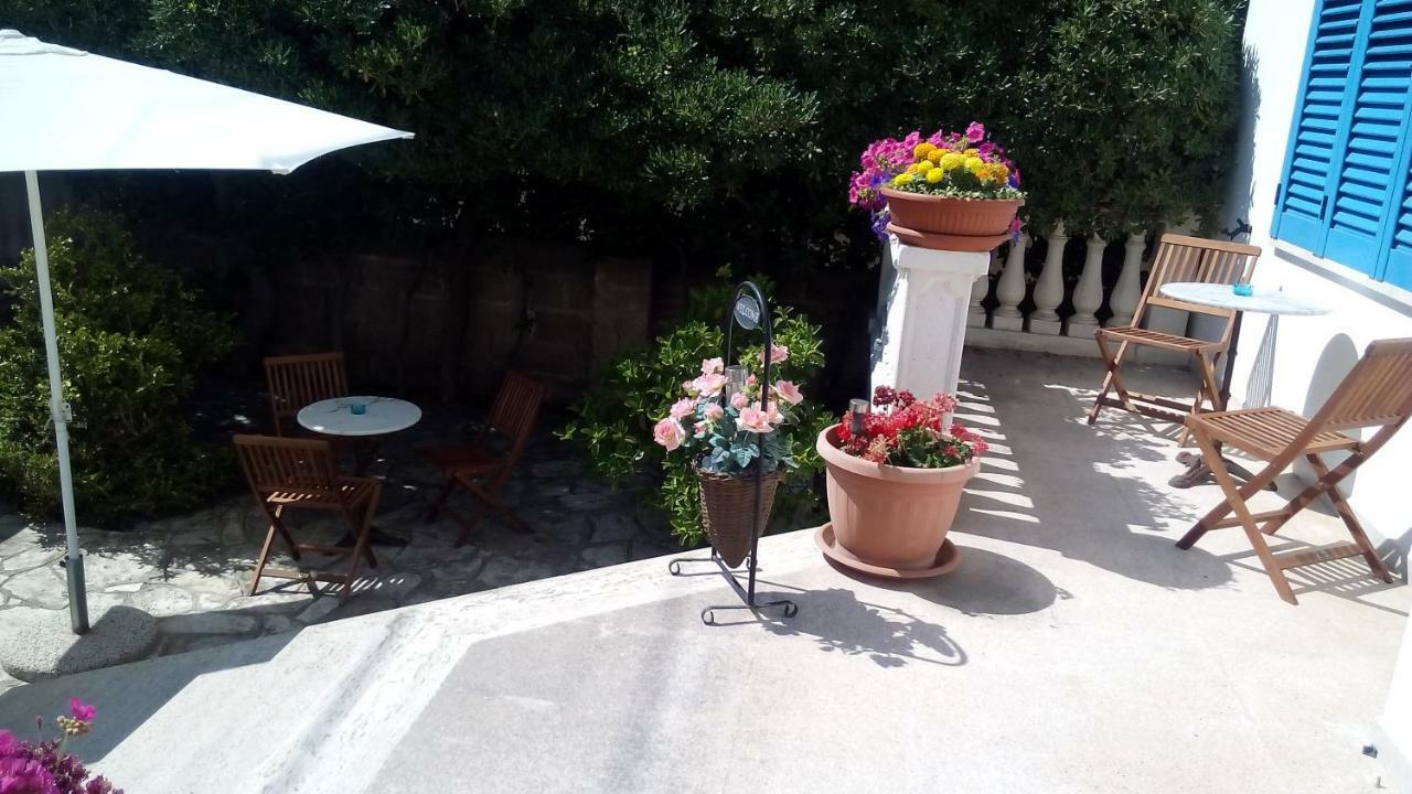 Belvedere4Colonne B&B Rooms & Suites Santa Maria al Bagno Exterior foto